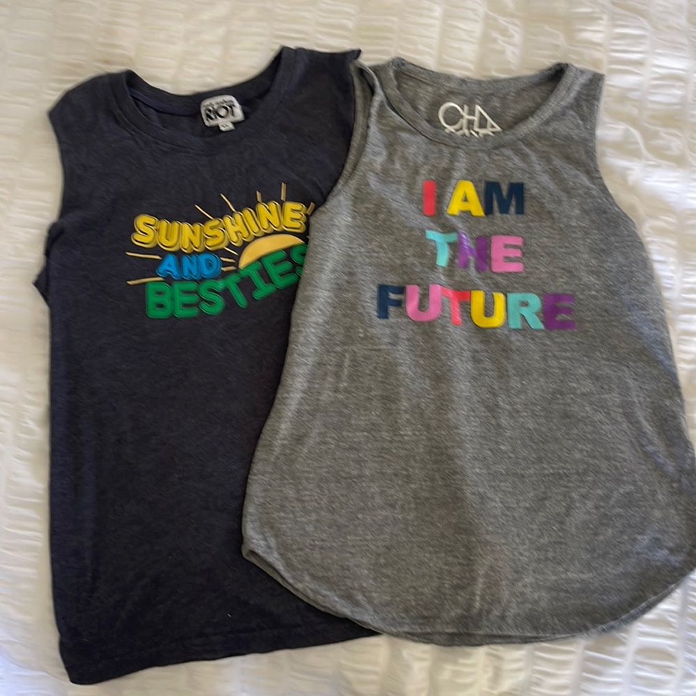Lot of 2 Tanks Chaser and Sub Urban Riot